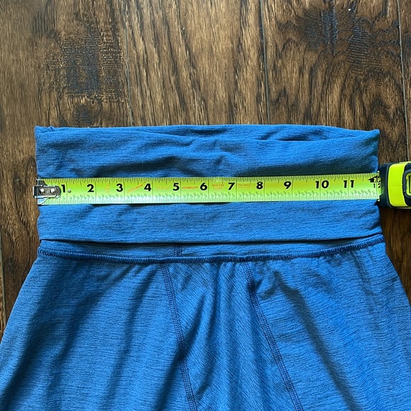 The Northface Getaway Dayward skirt, size XS - Picture 6 of 6
